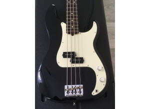 Fender American Professional Precision Bass (90151)