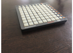 Novation Launchpad Mini (2189)