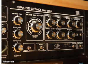 Universal Audio RE-201 Space Echo