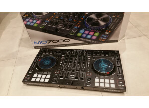 Denon DJ MC7000 (29705)