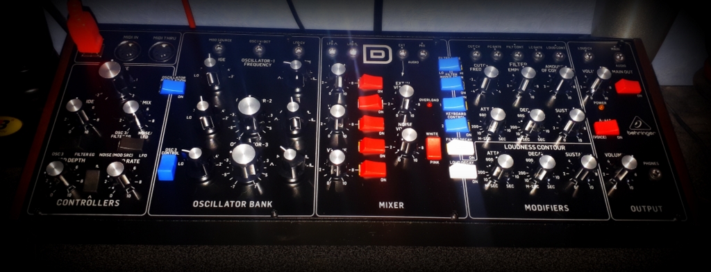 Behringer Model D