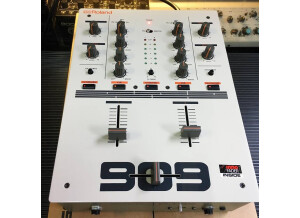 Roland DJ-99 (66595)