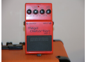 Boss MD-2 Mega distortion (22080)