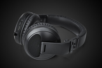 HDJ-X5bt_angle2_Black HDJ-X5bt_angle2_Black