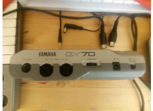 Yamaha QY70 (78874)
