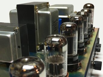 bc-audio-bel-air-40-tubes-1-2000x1500 bc-audio-bel-air-40-tubes-1-2000x1500