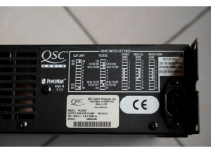 QSC PLX2402 (30154)
