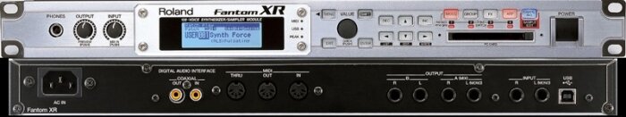 Roland Fantom XR (Front+Rear) LR Roland Fantom XR (Front+Rear) LR