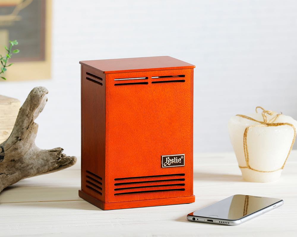 Bay-Leslie-Lifestyle-2