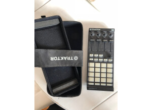 Native Instruments Traktor Kontrol F1 (71594)