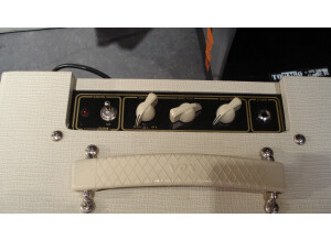 Vox AC4TV (72786)