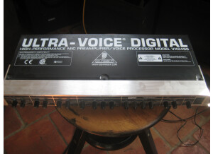 Behringer Ultravoice Digital VX2496 (79161)