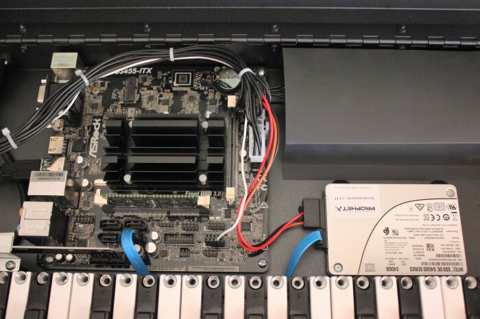 Prophet-X_2tof 019.JPG Prophet-X_2tof 019.JPG