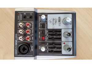 Behringer Xenyx 302USB (46692)