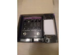 TC-Helicon VoiceTone Synth (98117)