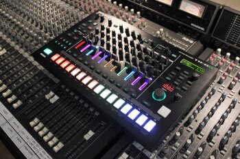 TR-8S_2tof 003.JPG TR-8S_2tof 003.JPG