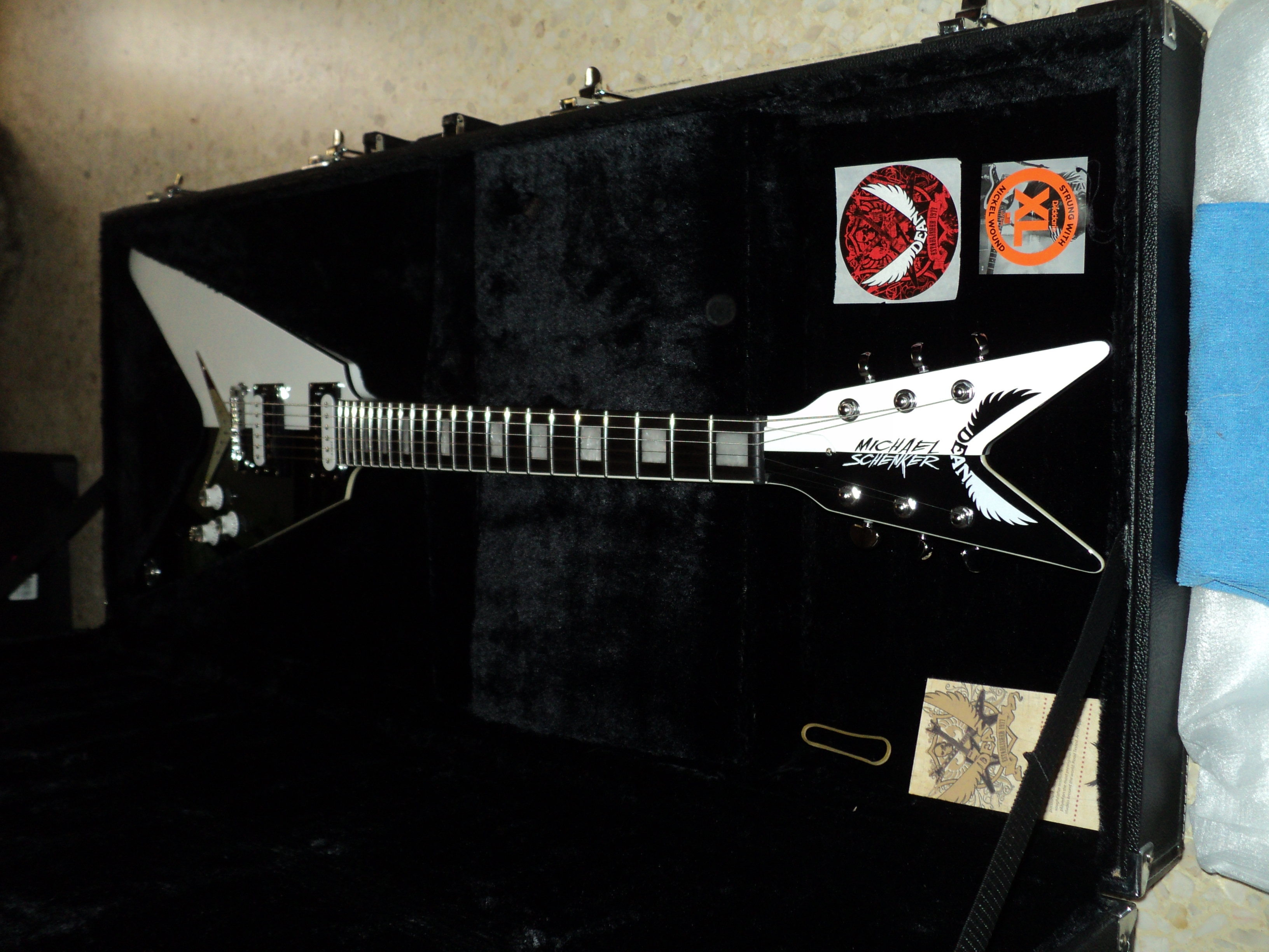 Dean Guitars Michael Schenker 2004