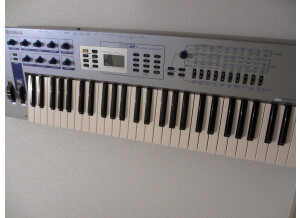 Yamaha CS2X (86074)