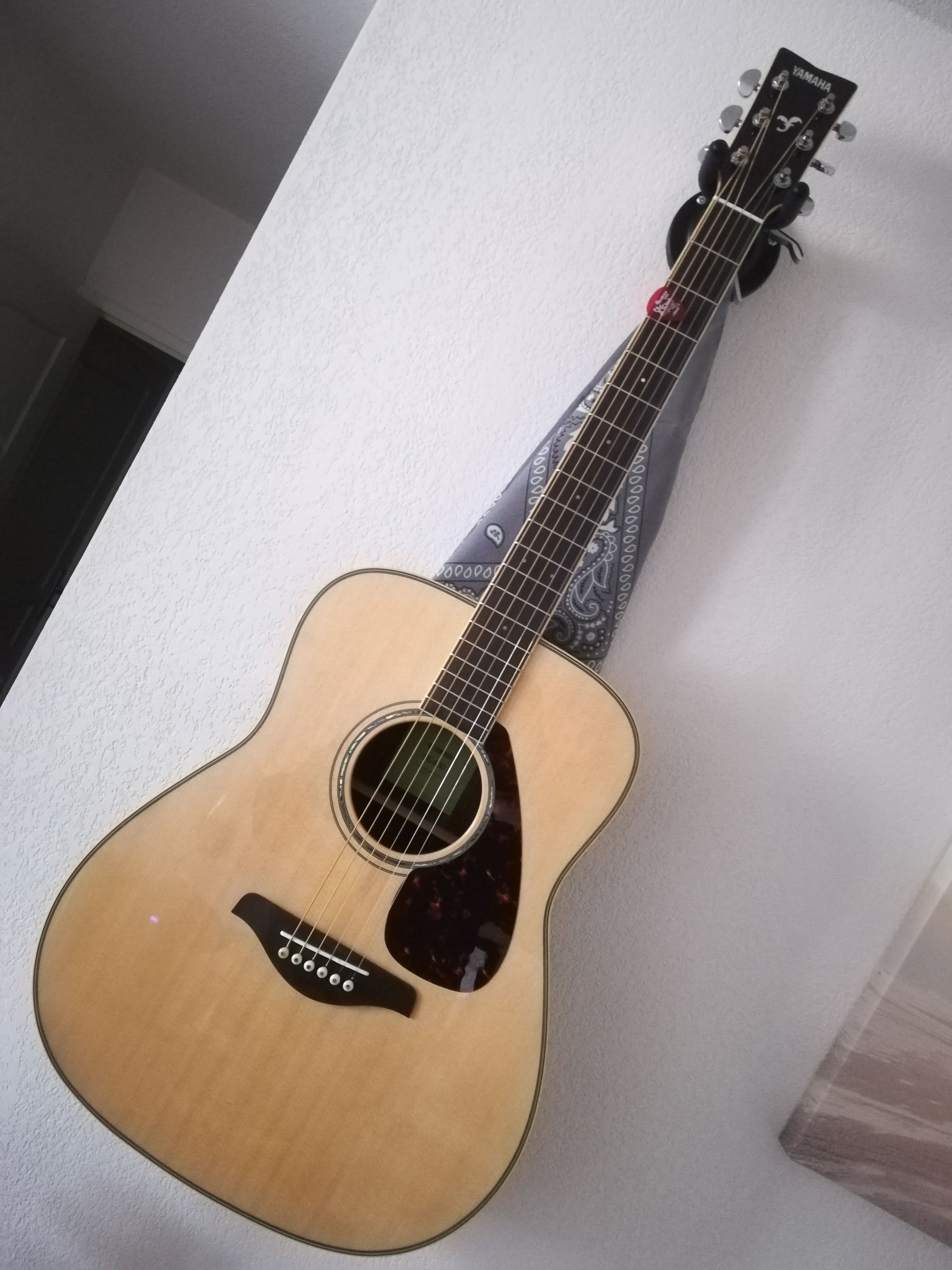 Yamaha FG830