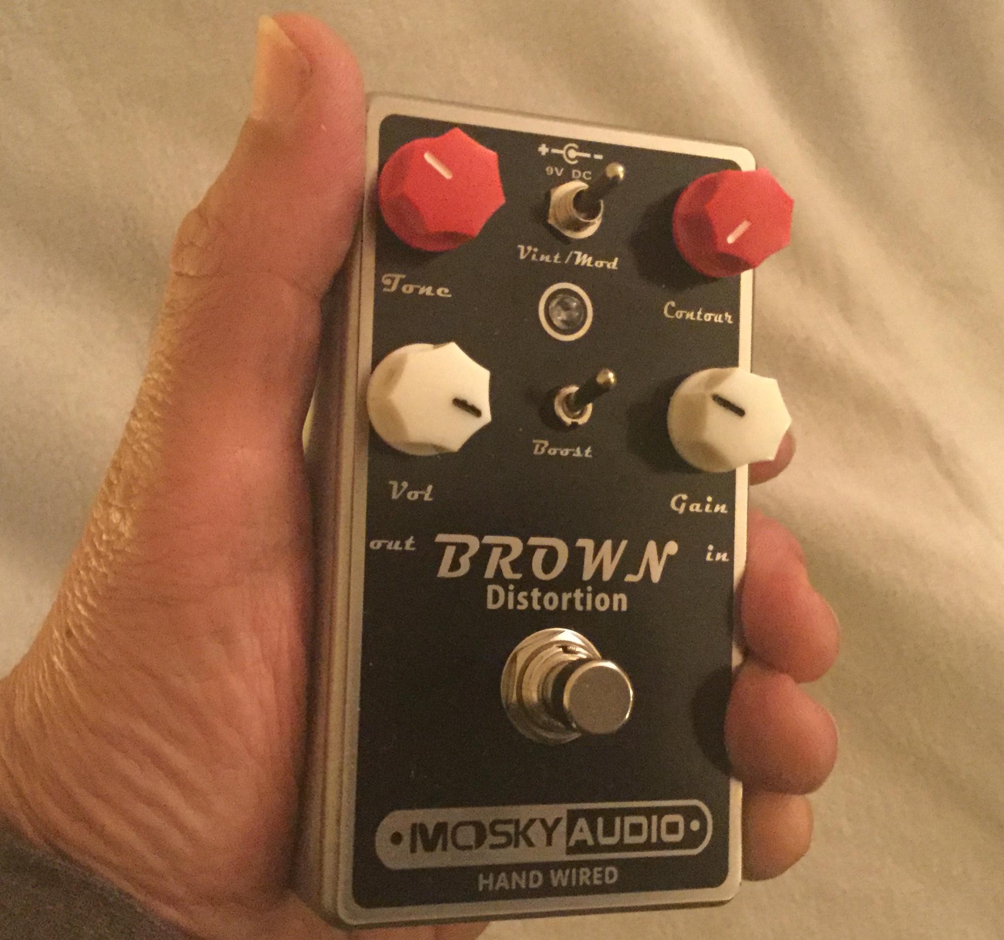 Mosky Brown Distortion