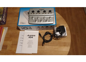 Alesis iO4 (5707)