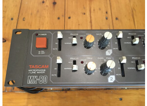 Tascam MX-80 (32119)