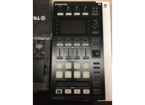 Native Instruments Traktor Kontrol D2 (30933)