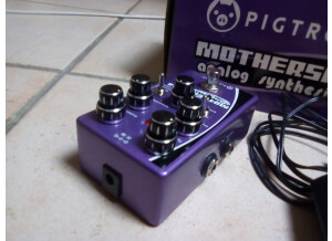 Pigtronix Mothership 2 Analog Synthesizer (38592)