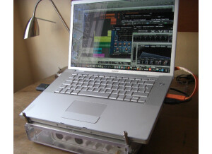 Apple Macbook Pro 15,4" Intel Core2 Duo (Nouvelle Génération) 2,4 Ghz (29155)
