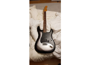 Fender Modern Player Stratocaster HSS (26009)