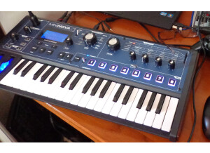 Novation MiniNova (6812)