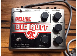 Electro-Harmonix Big Muff Pi Deluxe (31252)