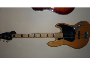 Squier Vintage Modified Jazz Bass (77329)