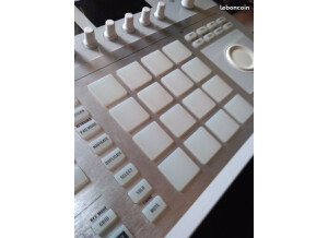 Native Instruments Maschine Studio (78071)