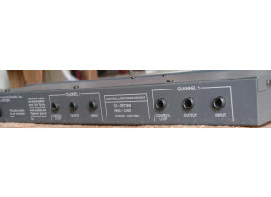 Symetrix 525 (31834)