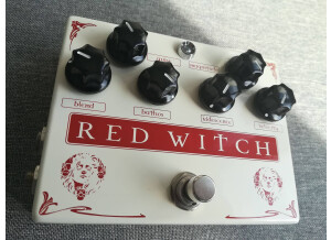 Red Witch Medusa (92225)