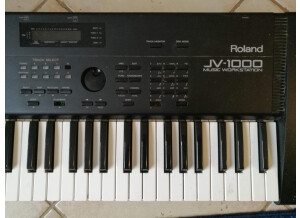 Roland JV-1000 (60680)