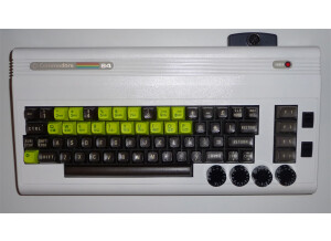 Commodore C64 (40973)