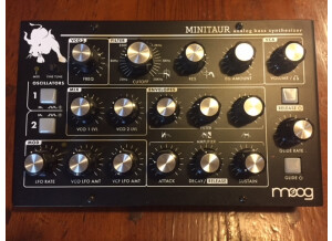 Moog Music Minitaur (4019)