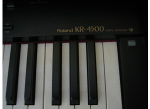 Roland KR 4500