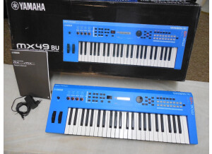 Yamaha MX49 II (67685)