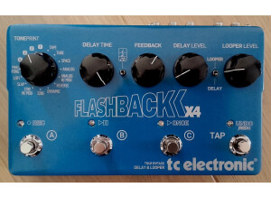 TC Electronic Flashback x4 (50327)