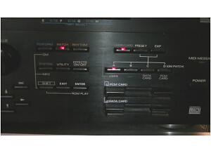 Roland JV 1080  3