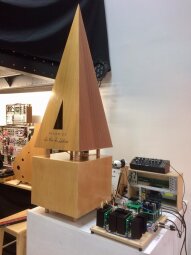 La Voix du Luthier The Pyramid : Pyramid 3 La Voix du Luthier The Pyramid : Pyramid 3