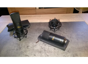 The T.bone SC400 (63294)