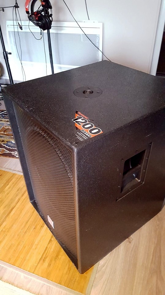 Alto Professional TS218S