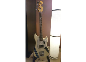 Fender Pawn Shop Mustang Bass (6938)