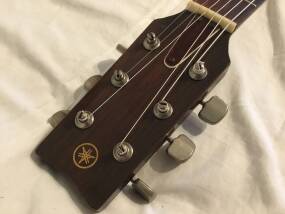 Yamaha FG-160