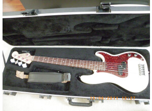 Fender PRECISION American Standard 2008 (OW-RW)