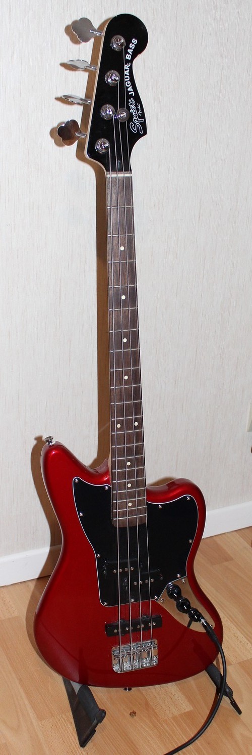 Squier Vintage Modified Jaguar Bass Special SS